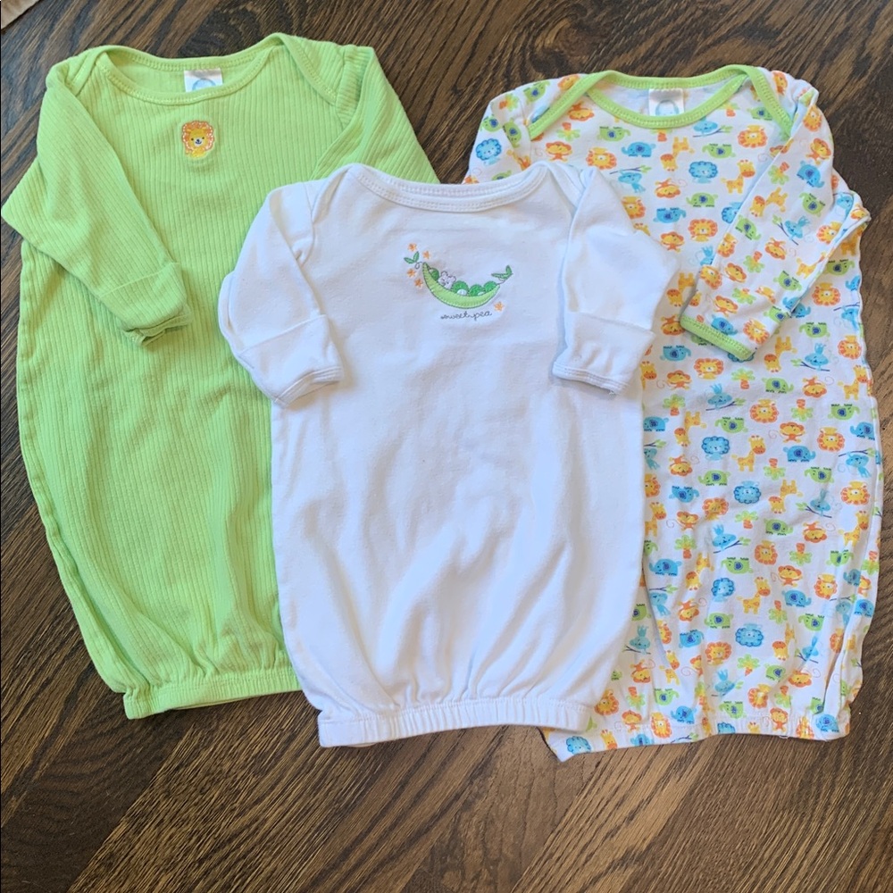 Gerber Baby Set of Three Baby Sleep Gowns - 0-6mo